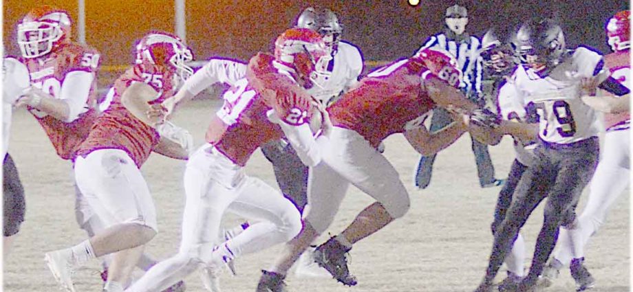 Yuma football finishes with winning record – Yuma Pioneer